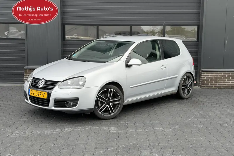 Volkswagen Golf (2008)