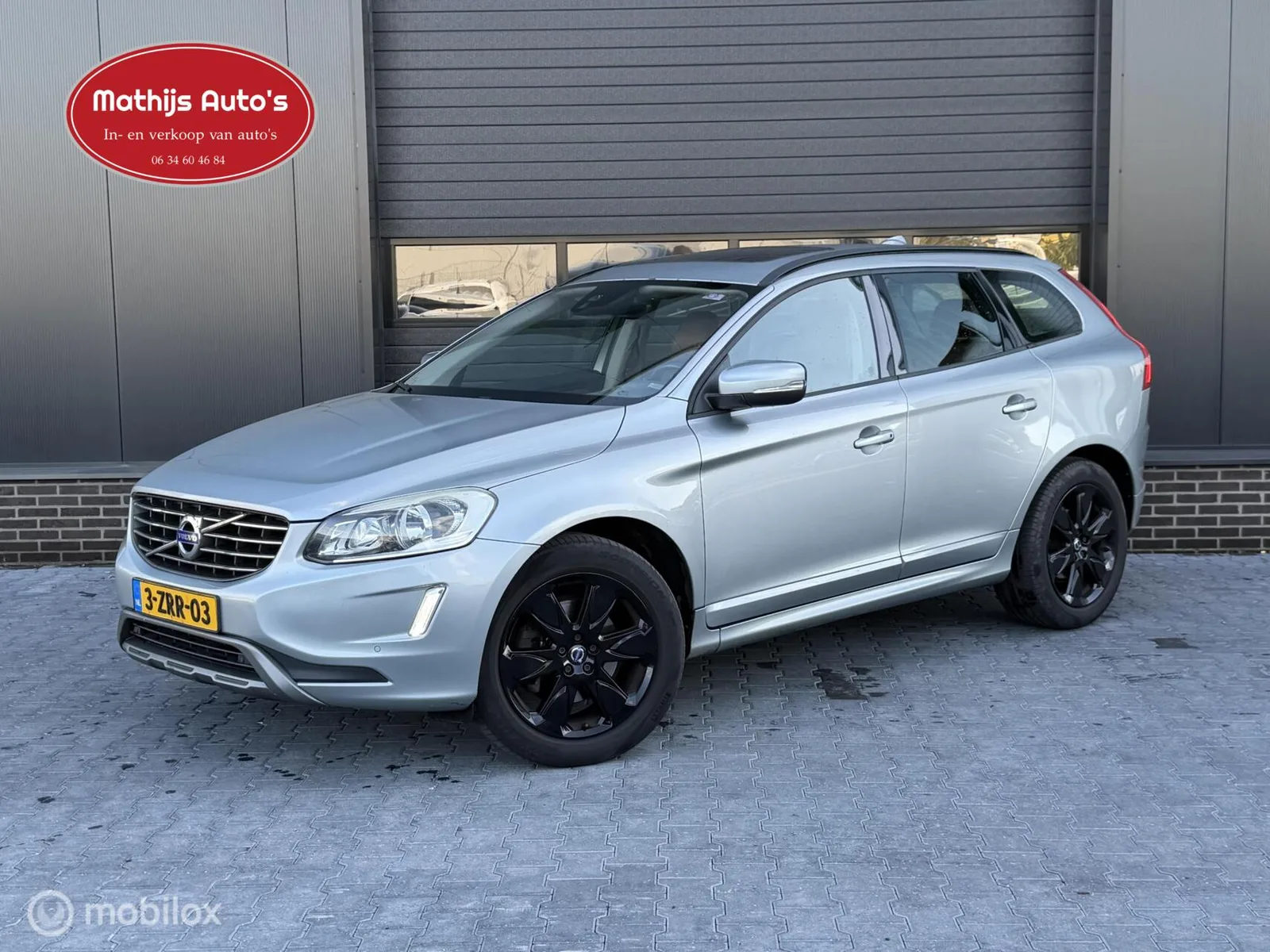 Volvo XC60 (2015) — foto 1