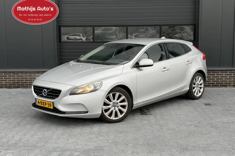 Volvo V40 (2013)
