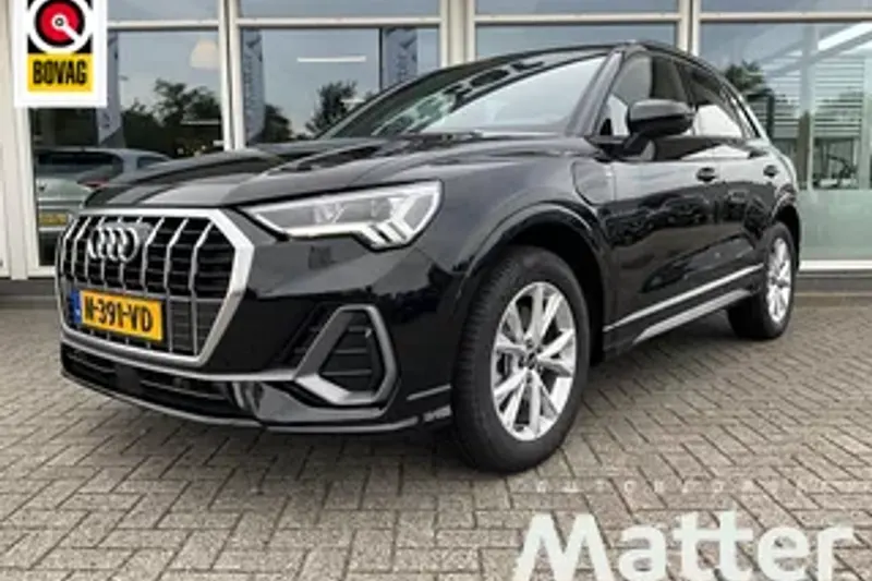 Audi Q3 (2022)