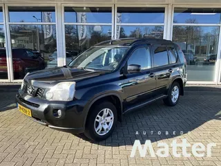Nissan X-Trail (2009) — foto 1