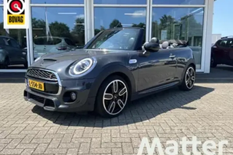 MINI Cabrio (2020)