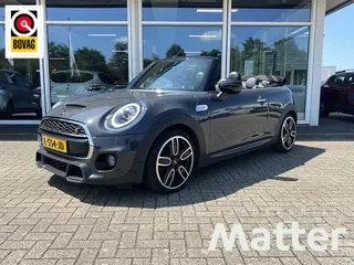 MINI Cabrio (2020) — foto 1