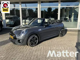MINI Cabrio (2020) — foto 1