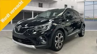 Renault Captur (2022) — foto 1