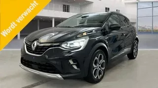 Renault Captur (2022) — foto 1