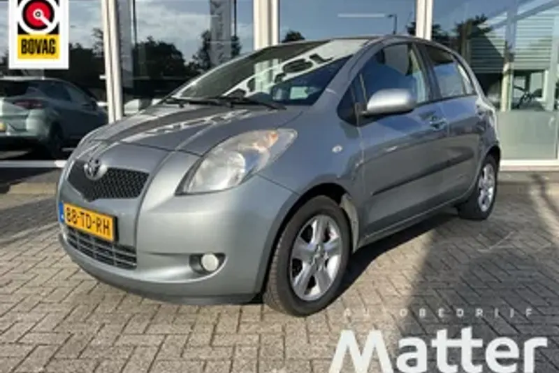 Toyota Yaris (2006)