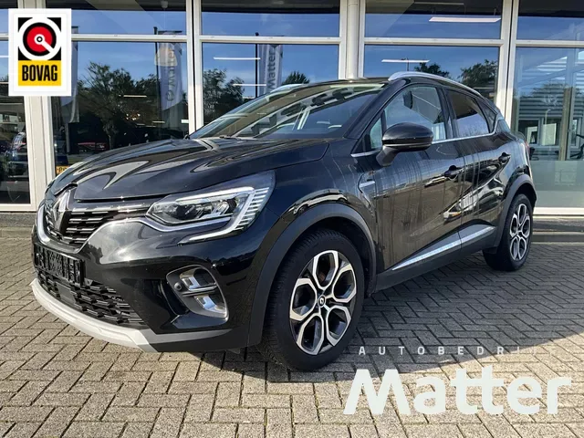 Renault Captur (2022) — foto 1