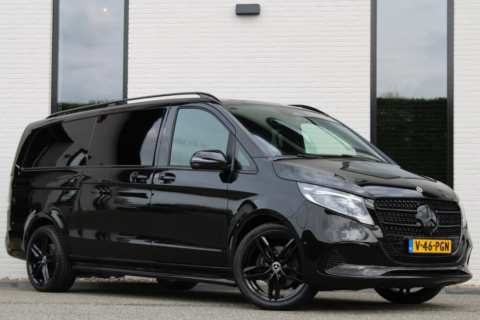 Mercedes-Benz V-Klasse (2025) — foto 1