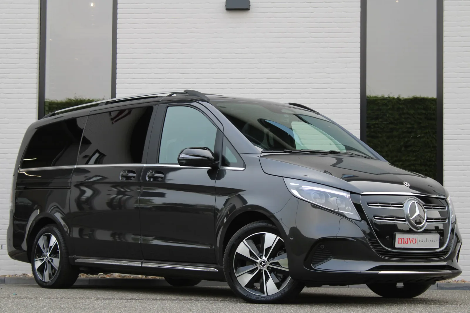 Mercedes-Benz EQV (2024) — foto 1