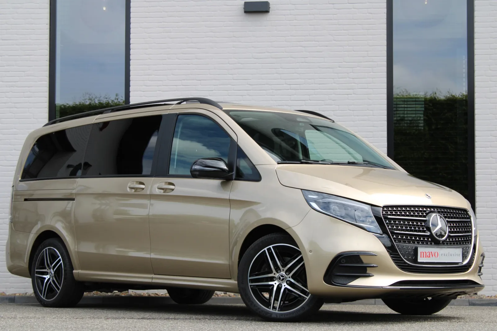 Mercedes-Benz V-Klasse (2024) — foto 1