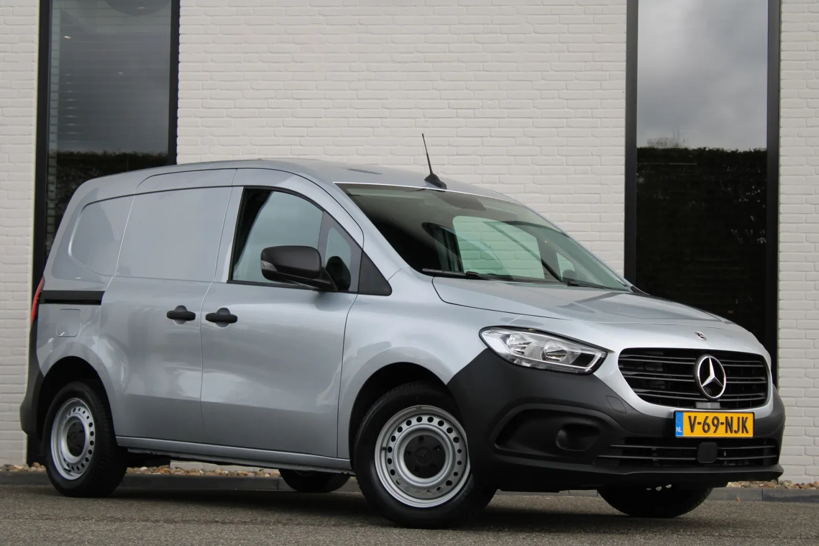 Mercedes-Benz Citan (2024) — foto 1