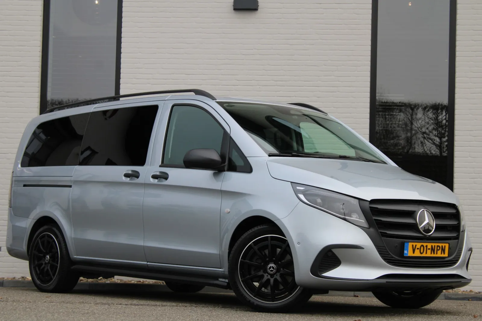 Mercedes-Benz Vito (2024) — foto 1