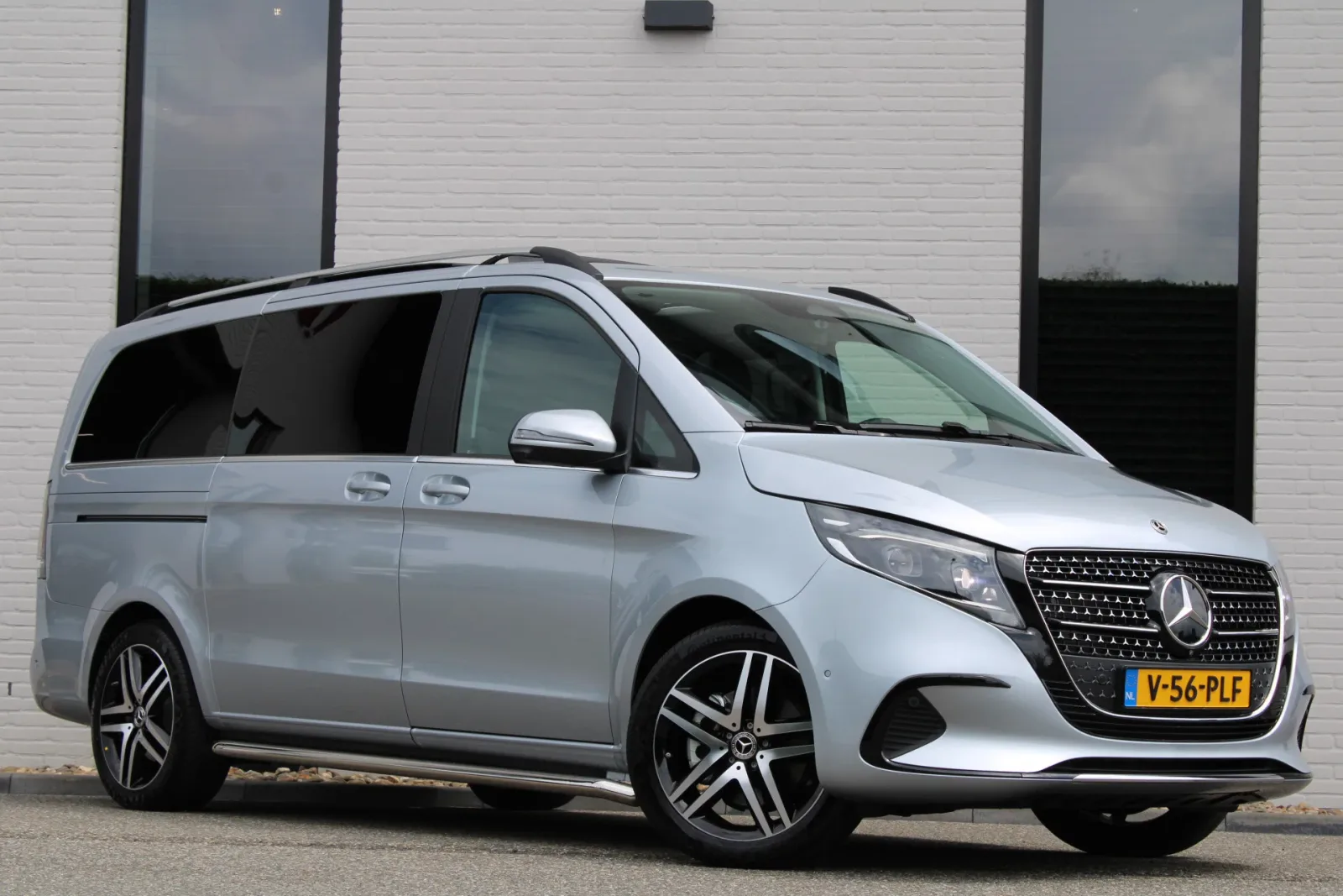 Mercedes-Benz V-Klasse (2025) — foto 1