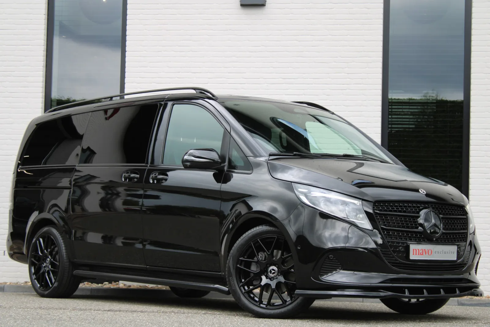 Mercedes-Benz V-Klasse (2024) — foto 1