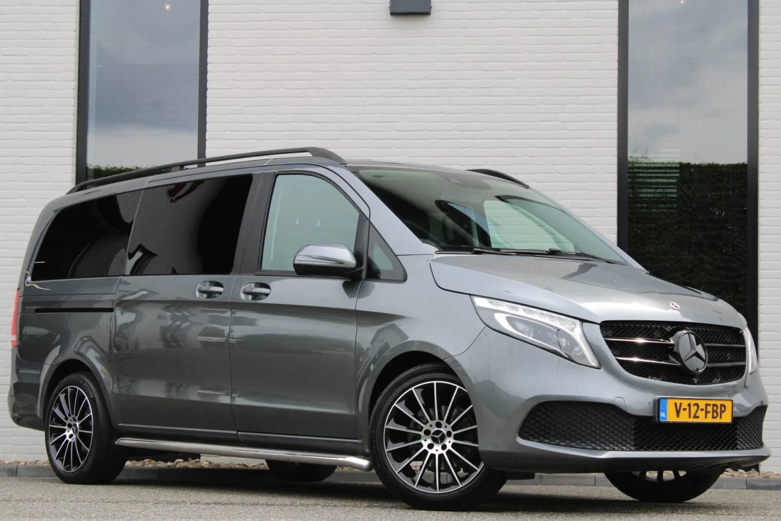 Mercedes-Benz V-Klasse (2020) — foto 1