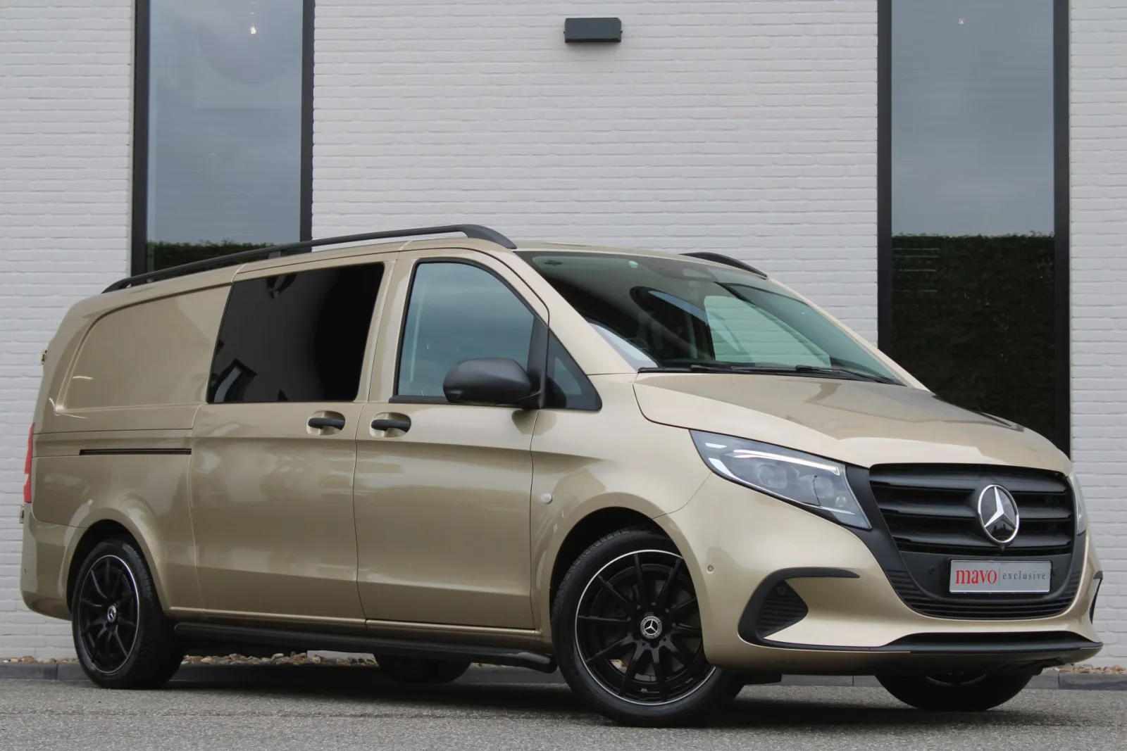 Mercedes-Benz Vito (2024) — foto 1