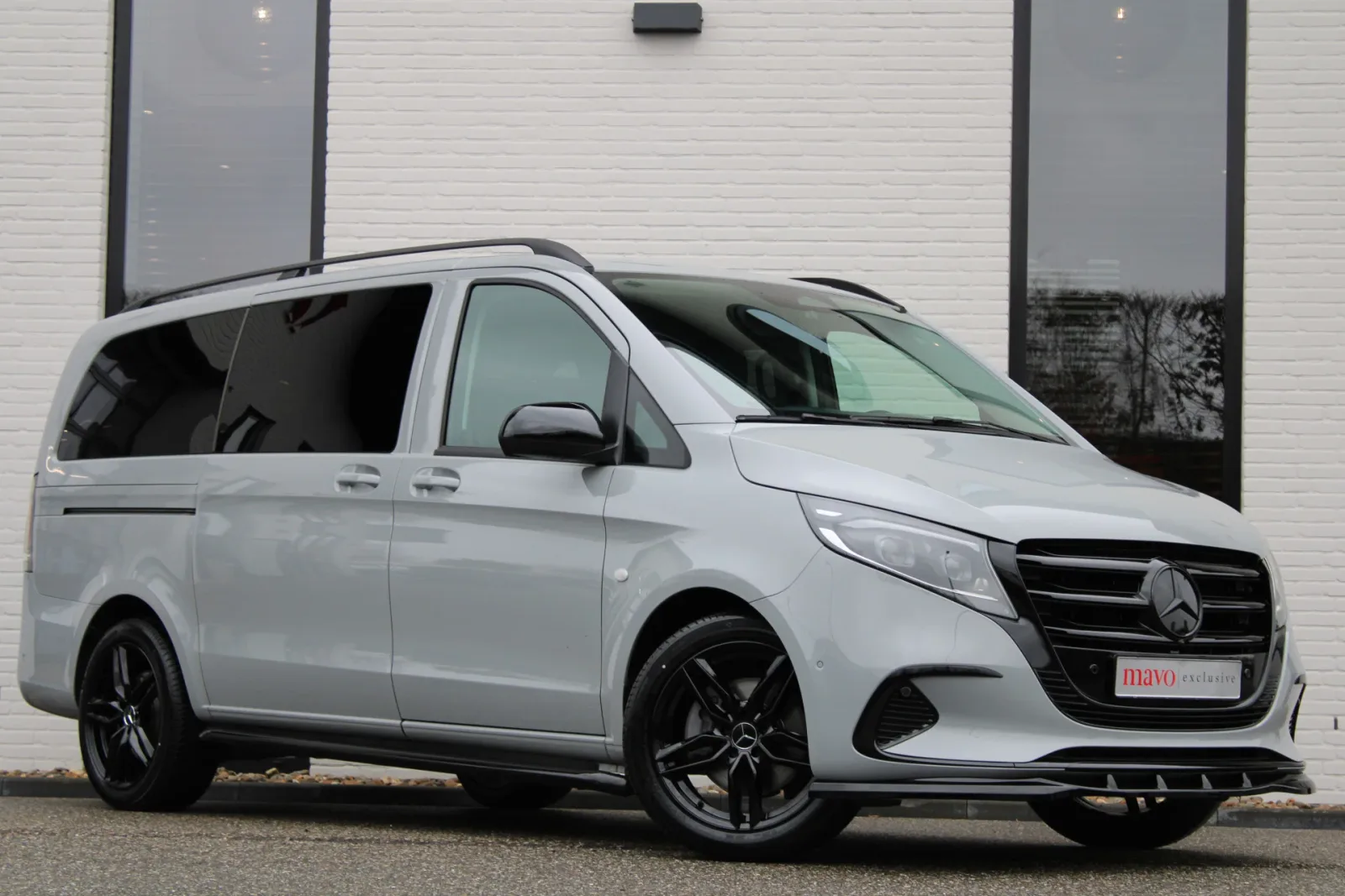 Mercedes-Benz Vito (2024) — foto 1