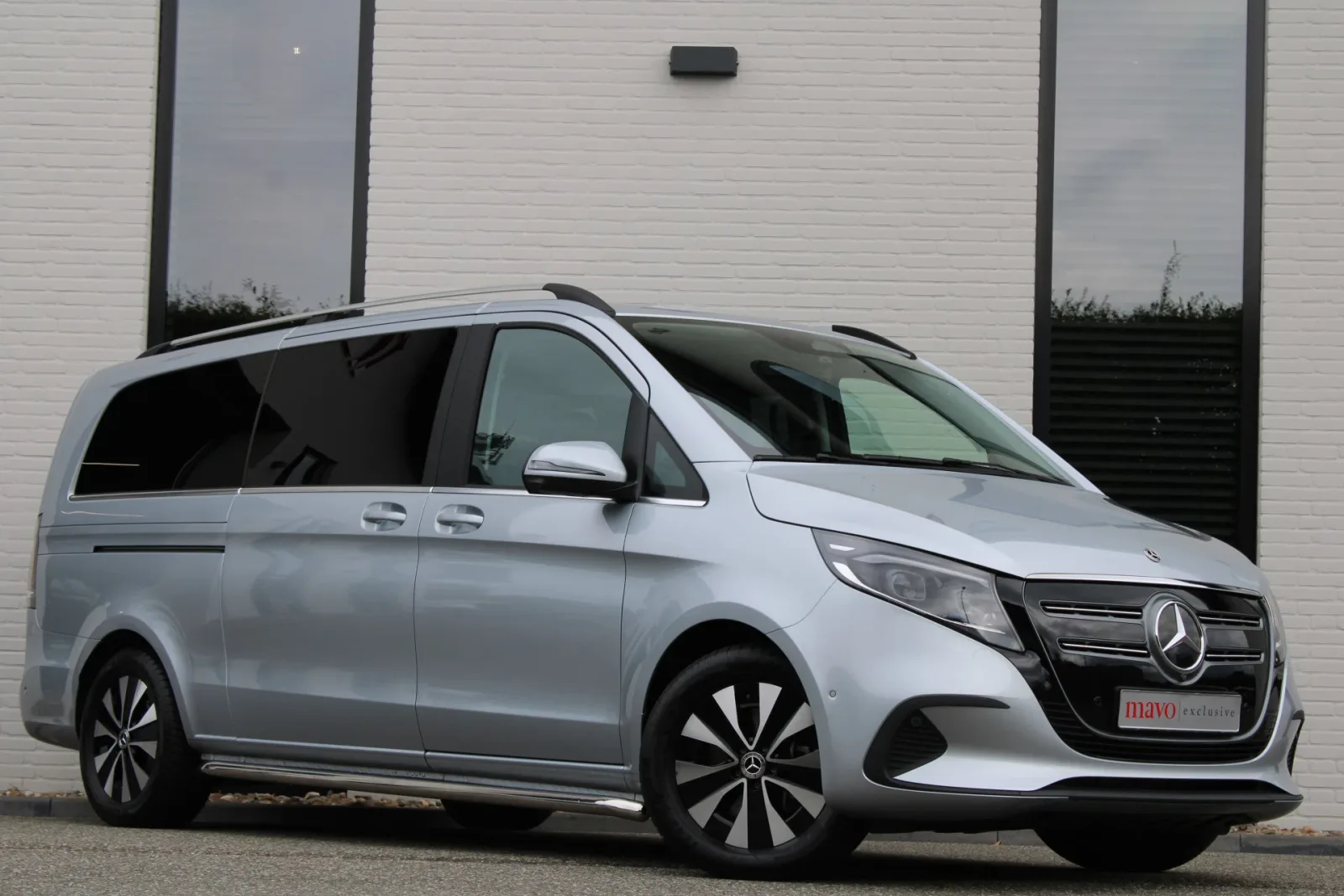 Mercedes-Benz EQV (2024) — foto 1