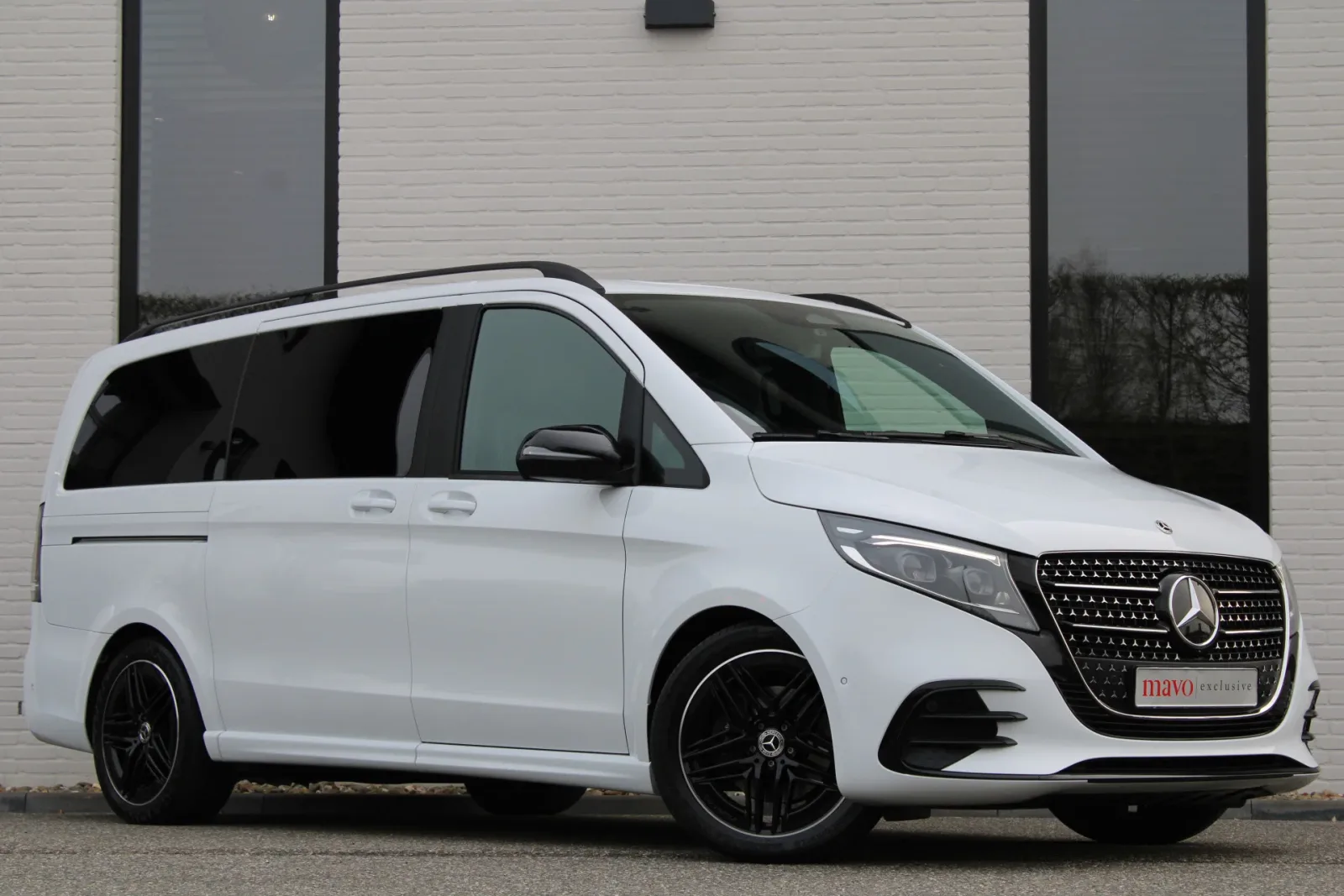 Mercedes-Benz V-Klasse (2024) — foto 1