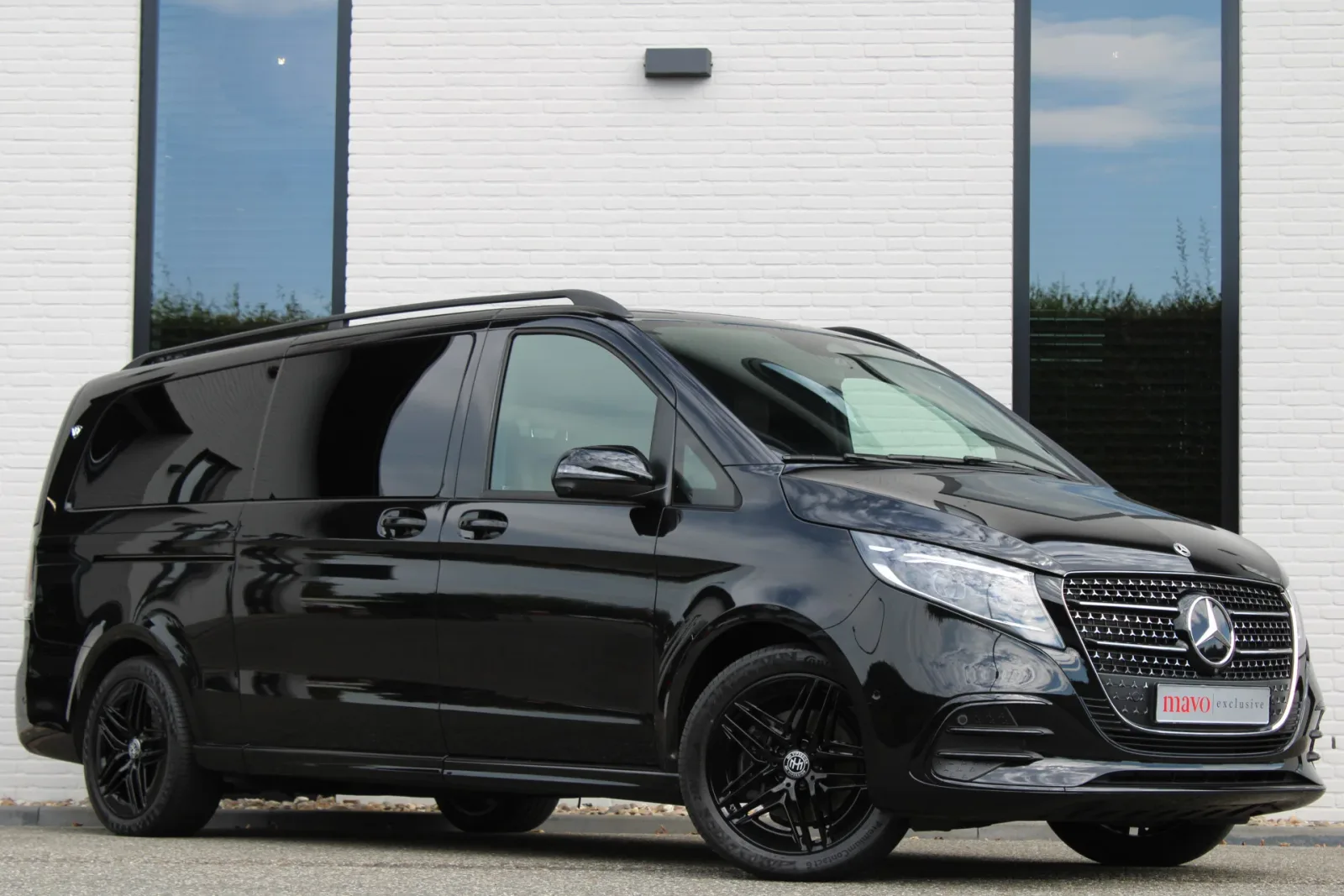 Mercedes-Benz V-Klasse (2025) — foto 1