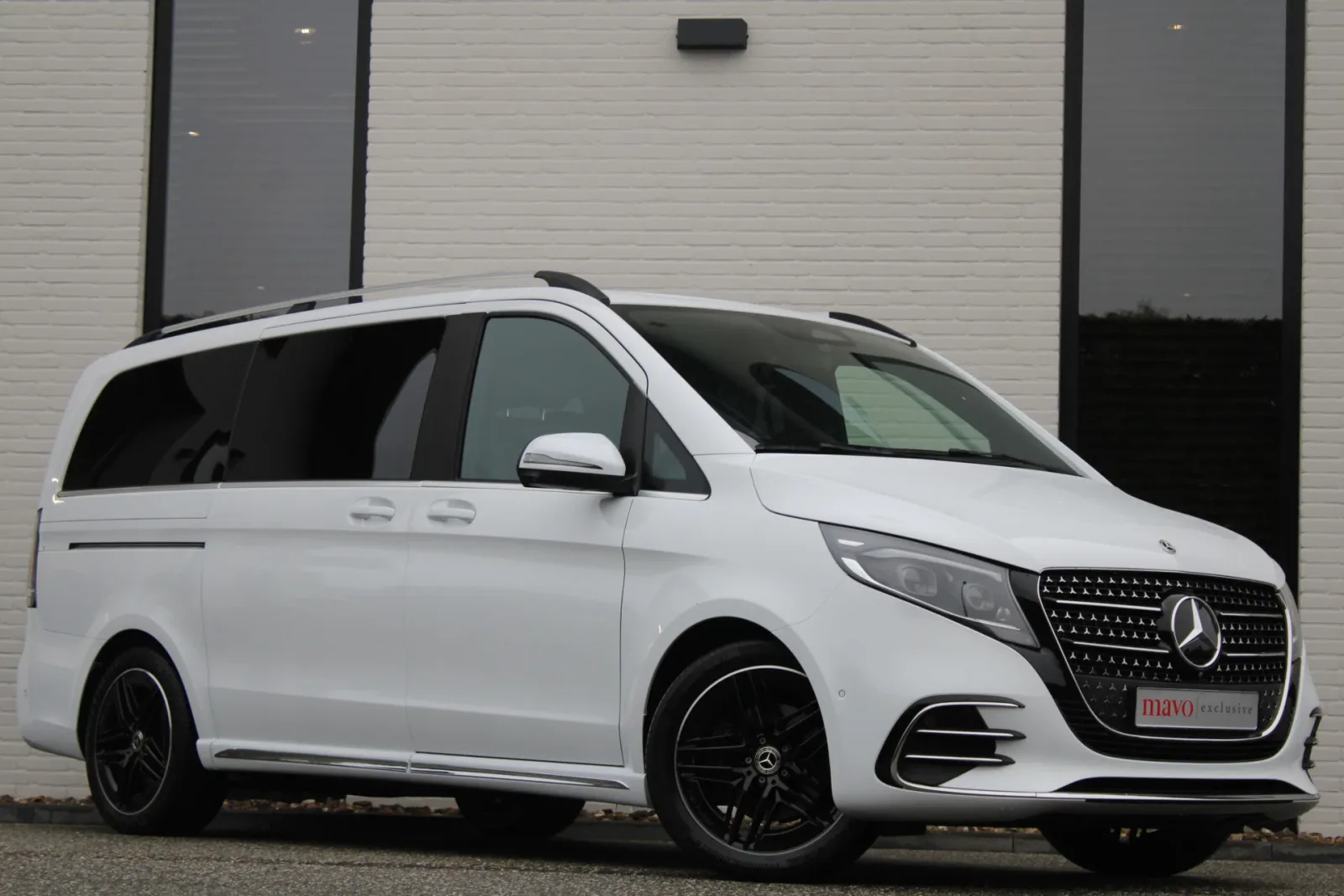 Mercedes-Benz V-Klasse (2024) — foto 1