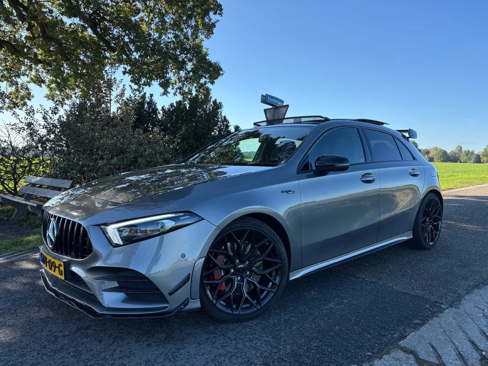 Mercedes-Benz A-Klasse (2019) — foto 1
