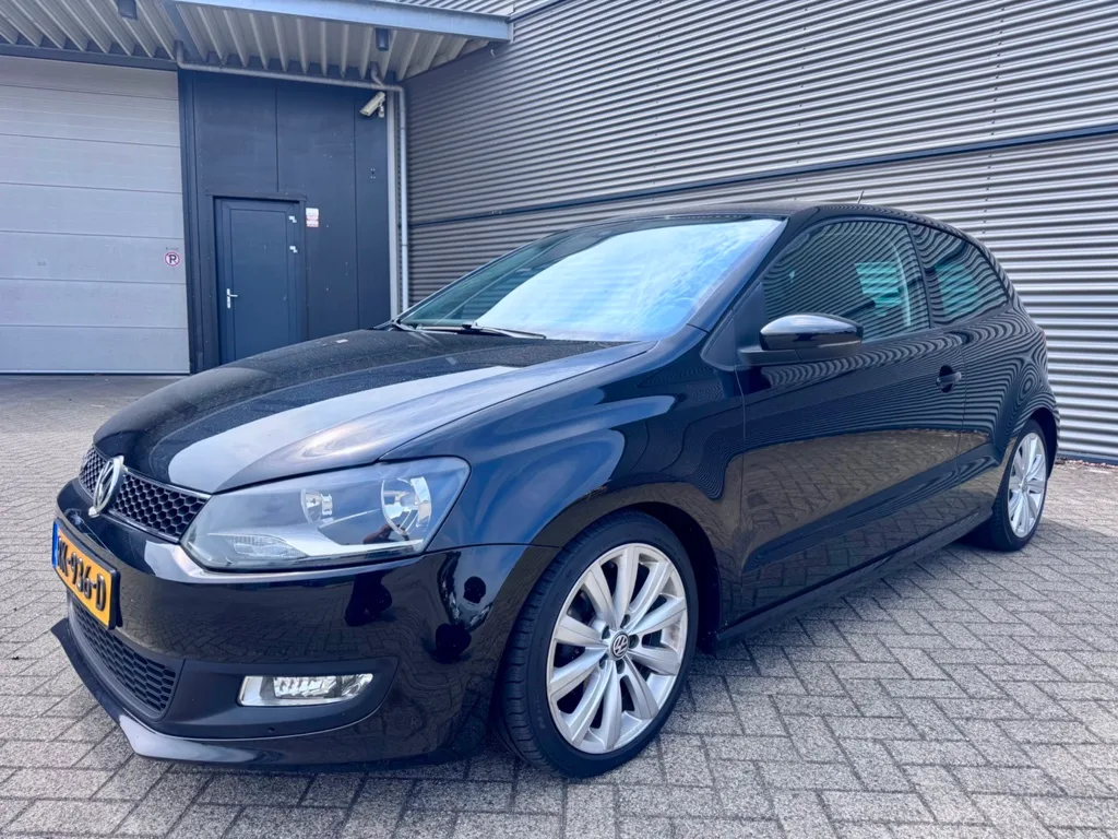 Volkswagen Polo (2010) — foto 1
