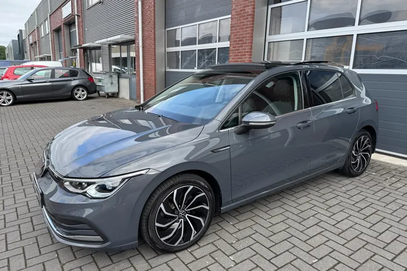 Volkswagen Golf (2020)