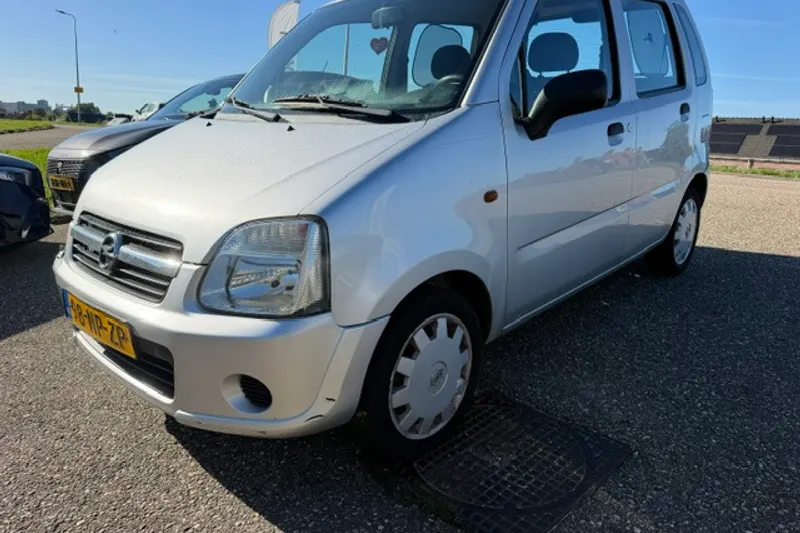 Opel Agila (2004)