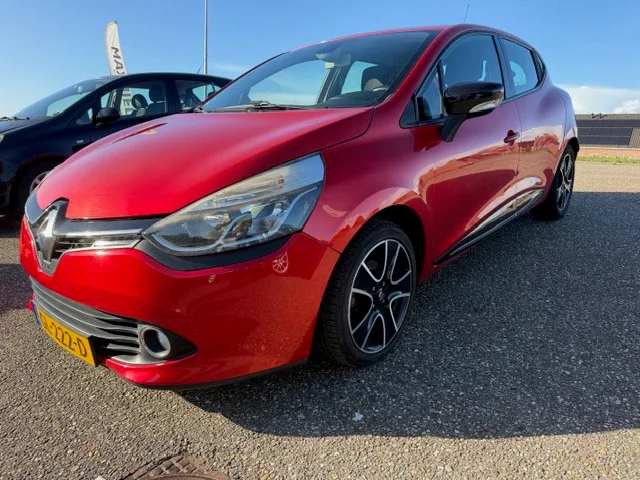 Renault Clio (2015) — foto 1
