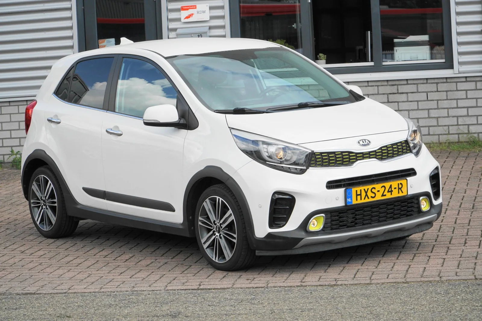 Kia Picanto (2019) — foto 1