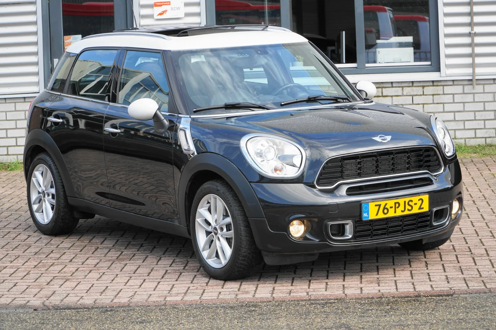 MINI Countryman (2011) — foto 1