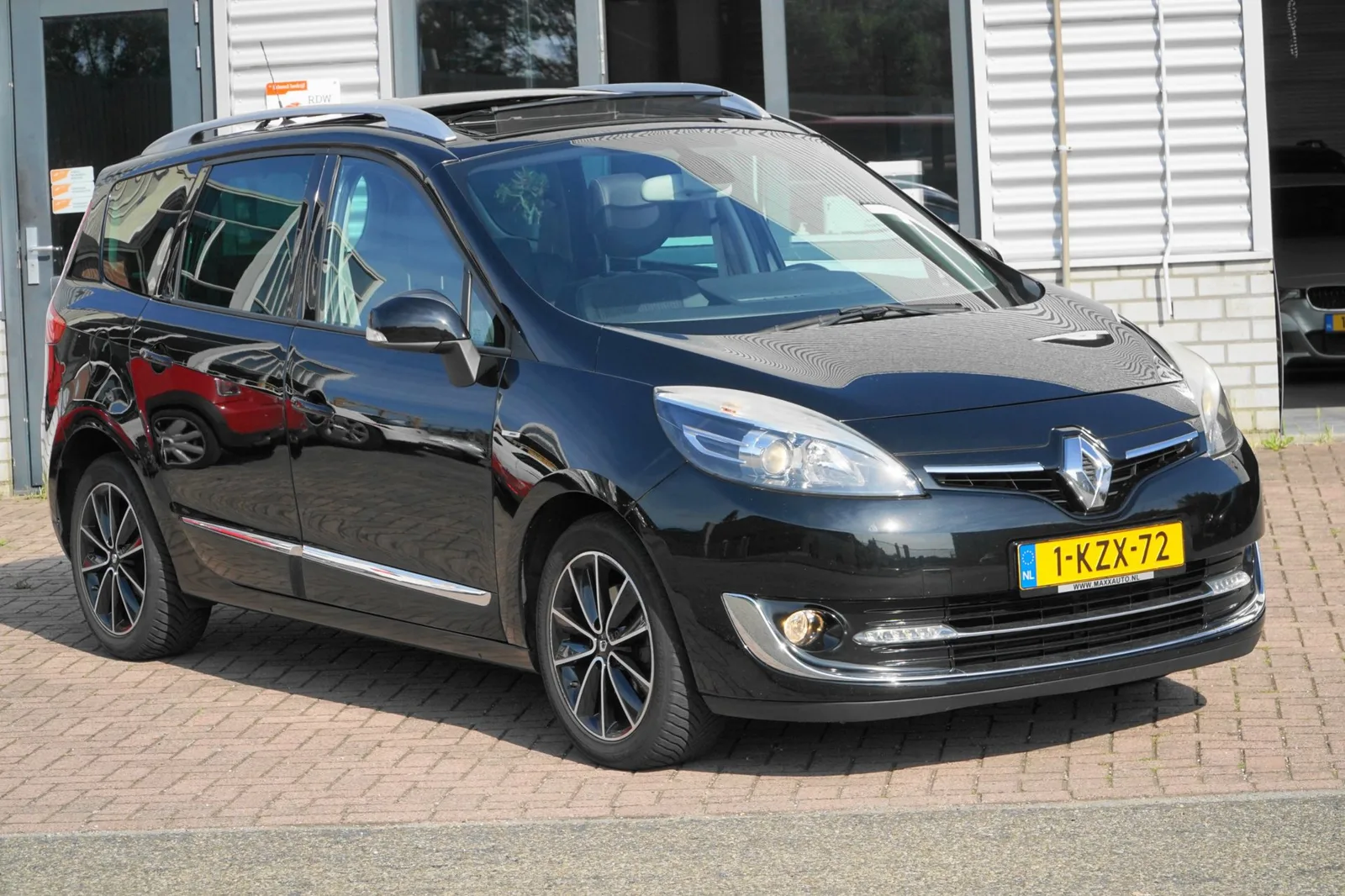 Renault Grand Scénic (2013) — foto 1