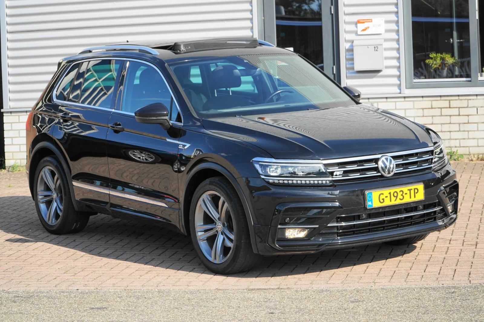 Volkswagen Tiguan (2019) — foto 1