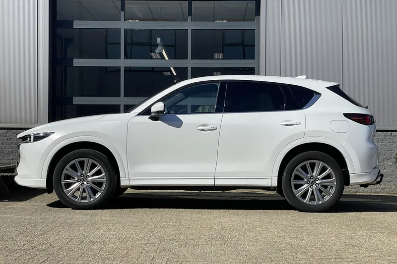 Mazda CX-5 (2024)