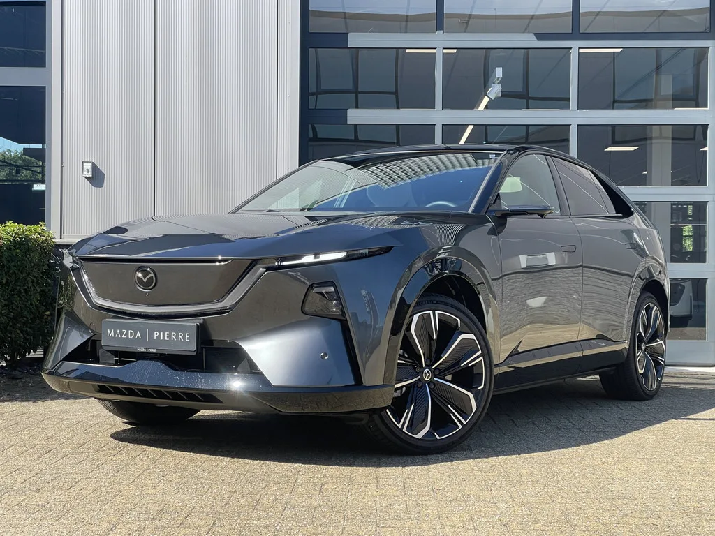 Mazda CX-6e (2026) — foto 1