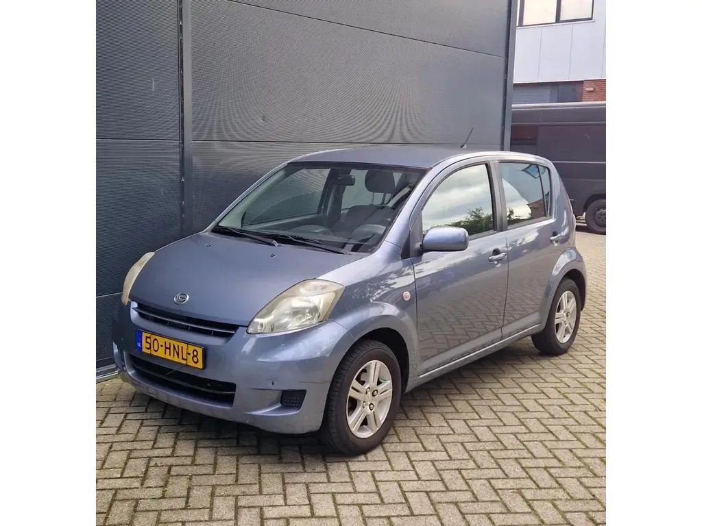 Daihatsu Sirion (2009) — foto 1