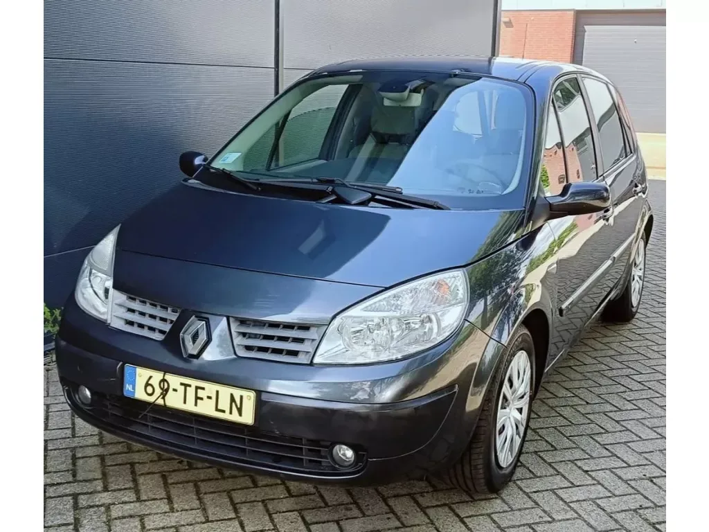Renault Scénic (2006) — foto 1