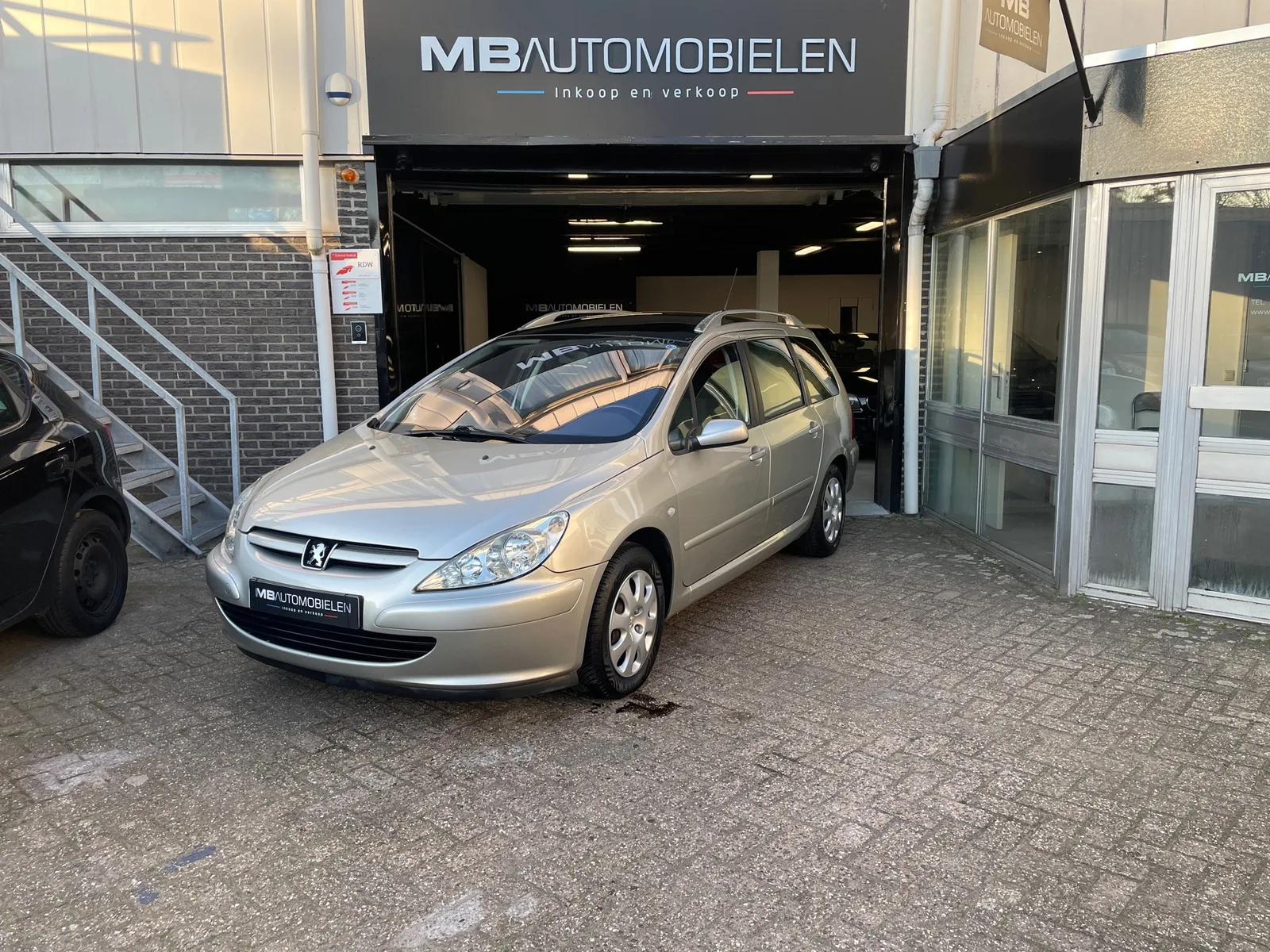 Peugeot 307 SW (2004) — foto 1