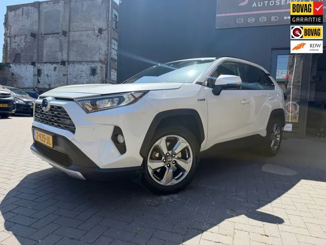 Toyota RAV4 (2020) — foto 1