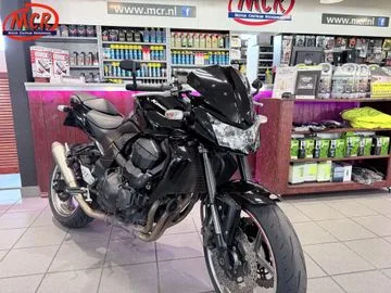 Kawasaki Z750 (2012) — foto 1