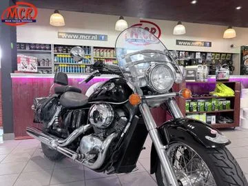 Honda VT 750C2 Shadow (1999) — foto 1