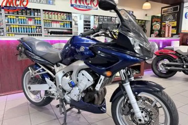 Yamaha FZ 6S Fazer (2003)