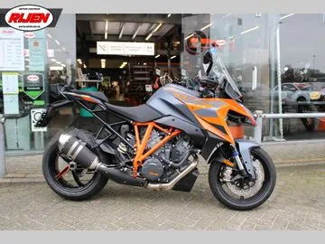 KTM 1290 Super Duke (2024) — foto 1