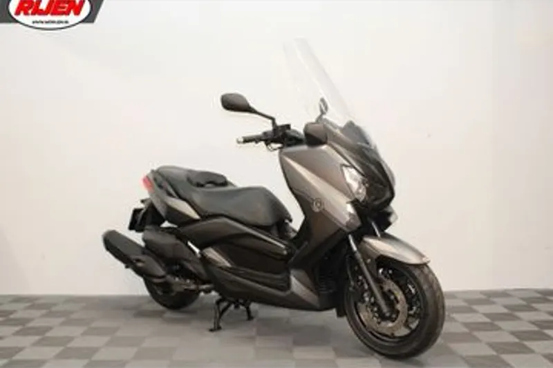 Yamaha X MAX 400 (2018)