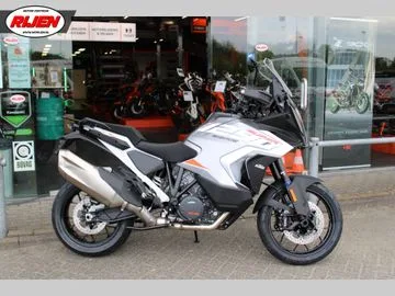 KTM 1290 (2024) — foto 1
