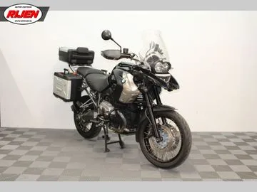 BMW R (2012) — foto 1
