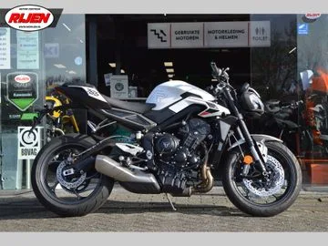 Triumph Street Triple 765 (2026) — foto 1