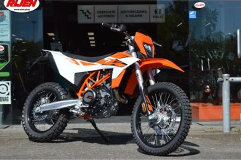 KTM 690 Enduro (2026)